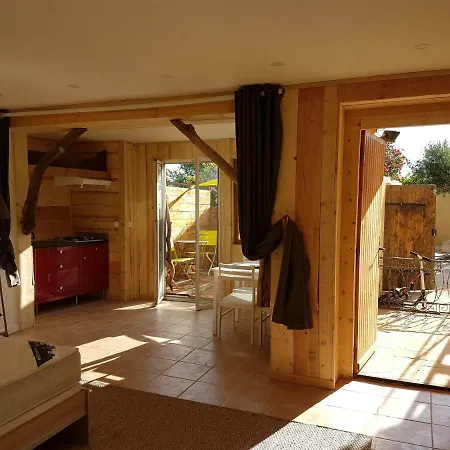 Feriehus Les Oliviers Cornillon